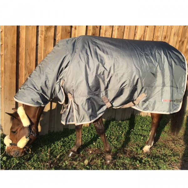 Couverture Combo pour cheval, impermeable, matelassage 350g avec couvre cou  intégré